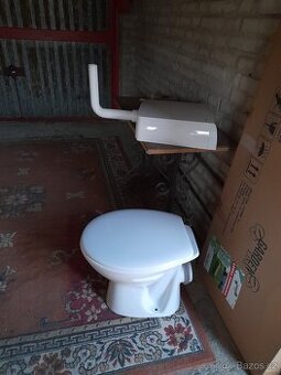 WC se zadním vývodem - 1