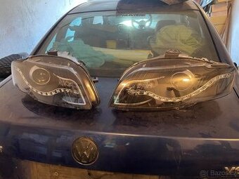 Světla Audi a4 b7 halogen