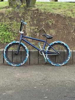 FLYBIKES 2019 PROTON FC LHD Custom