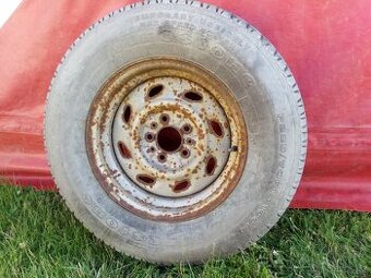 Pneu na off road