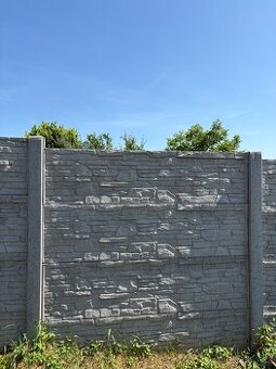 Jednostranny betonovy plot 2000x500x40 mm prirodni seda