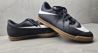 Sálové tenisky Nike v super stavu vel. 38