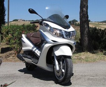 Prodám Piaggio X10