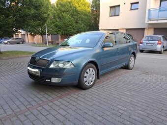 2.0 TDI 1O3.kw 6 kvalit manuál STK Nová