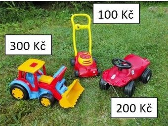 Nakladač WADER a další hračky dohromady za 300 Kč