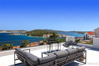 Apartmánový dům na prodej Omiš | 70 m od pláže | 7 apartmánů - 1
