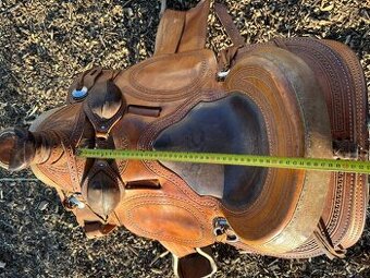 Westernové sedlo pro chlapa