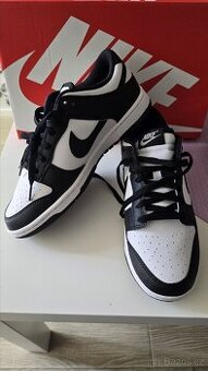 Nike dunk low next nature  40,5eu