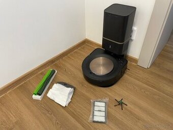 iRobot Roomba s9+ s příslušenstvím