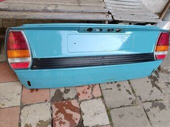 Původní originální zadní čelo -Škoda 120L