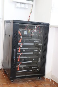 FVE, prodej, baterie H48050 + střídač GOODWE GW5K-ET