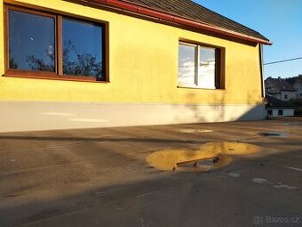 2 okna plastová 1980x1300 mm bílá/ořech