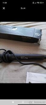 Žehlička na vlasy Rita Ora