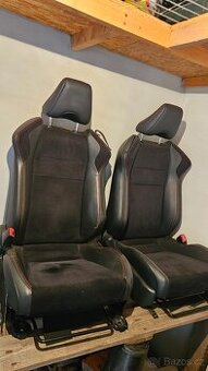 Toyota gt86 - Sedačky