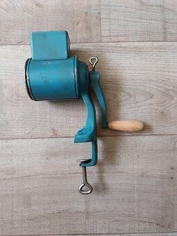 Mlýnek na strouhanku