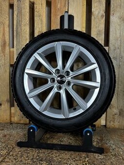 Alu kola 5x100 r16 s pneu (zr11)