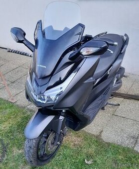 Honda Forza 125 s ABS