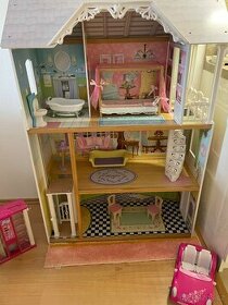 Domeček pro Barbie