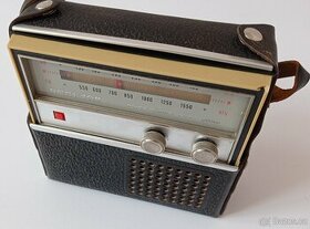 Rádio VEGA 402 - 1