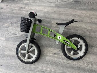 Dětské odrážedlo First Bike