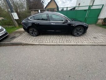 Kola tesla 3