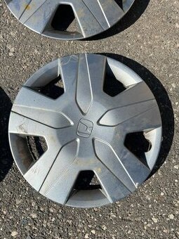 Honda 4x poklice na R16 - 1