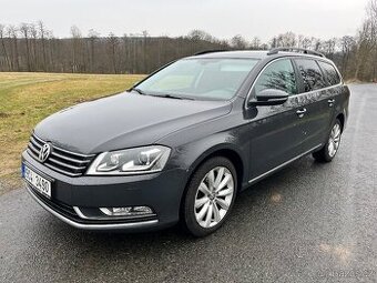VW Passat 2.0tdi, 2012, BiXENON, Keyless, senzory, 103 KW