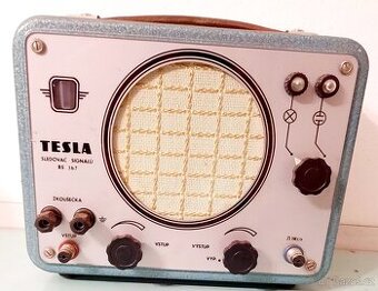 Tesla starší retro měřící přístroje