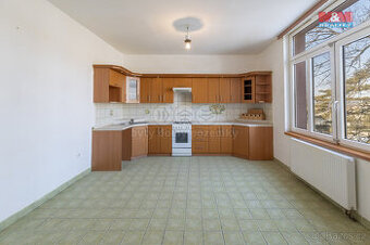 Prodej bytu 4+1, 190 m², Český Těšín, ul. Ostravská