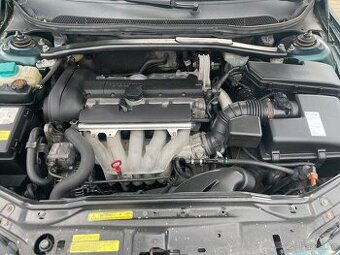 Prodám volvo v70 r.v. 2005