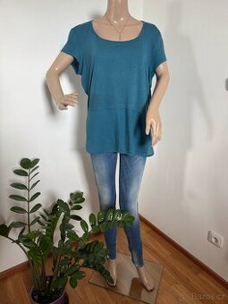 Tričko Calvin Klein velikost M - 1