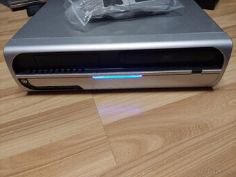 Malý desktop PC s i3, 5GB RAM, Windows 11