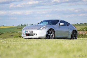 Nissan 370 Z