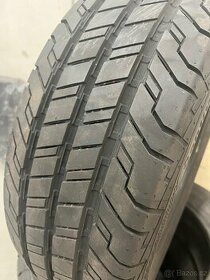 Continental 215/65/16 C