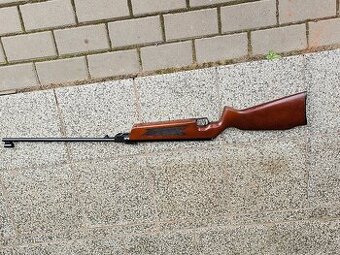 Vzduchovka Slavia 631