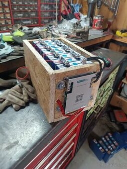 Akumulátor lifepo4 105Ah 24v - 1