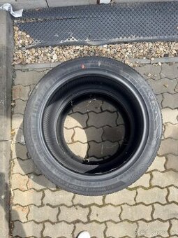 Hankook Winter I-Cept EVO 2 255_40 R18