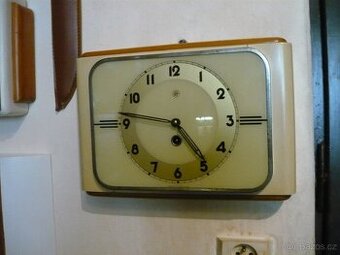 Staré hodiny 1955