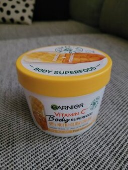 Nový tělový krém Body SuperFood zn. Garnier, 380ml