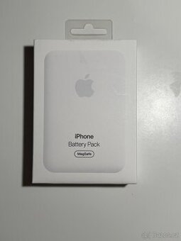 Apple Magsafe battery pack - 1