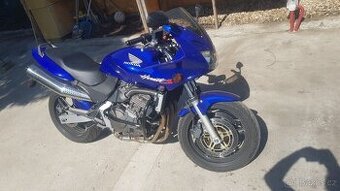 Honda Hornet S 600
