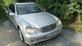 Prodám Mercedes Benz 220 CDI, 470 tis.km