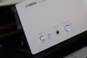 YAMAHA - A-S - 1000 - PIANO - spickovy stereozesilovac - 1