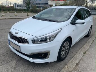 Pronájem Kia Ceed Automat Kombi 2017r. 4000 Kč/týden na taxi