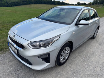 CEED 1.0T-Gdi 88kW FRESH KAMERA KOUPENO V ČR ODPOČET DPH