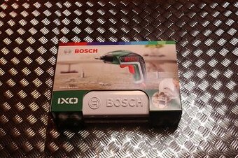 Akumulátorový šroubovák Bosch IXO