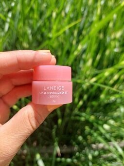 LANEIGE, noční maska na rty, sleeping mask 3g - Berry