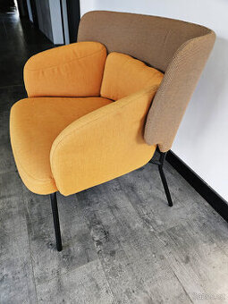 Ikea Bingsta, křeslo. Bez známek použití z fotoateliéru