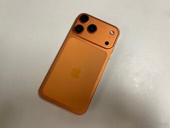 IPhone XR v těle iPhone 17 Pro