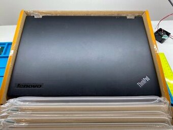 Zadní kryt LCD pro ThinkPad T430